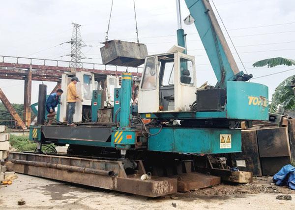 Máy ép neo thủy lực